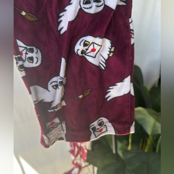 Harry Potter Hedwig Fleece Pajama Pants / Size 2X - Picture 3 of 4